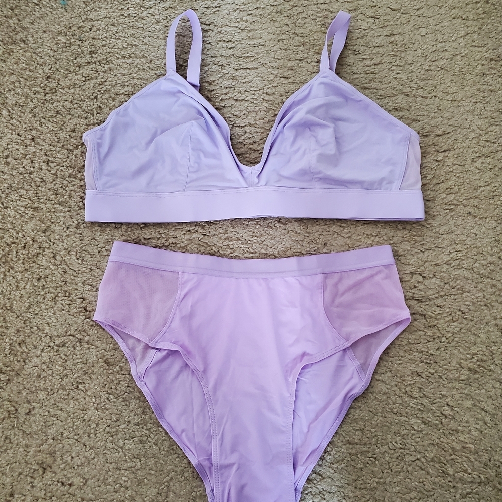 NWT Parade Bra Pantie Set